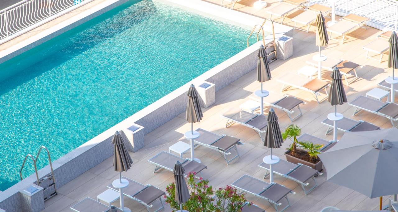 Hotel Nember Lido di Jesolo Ngoại thất bức ảnh