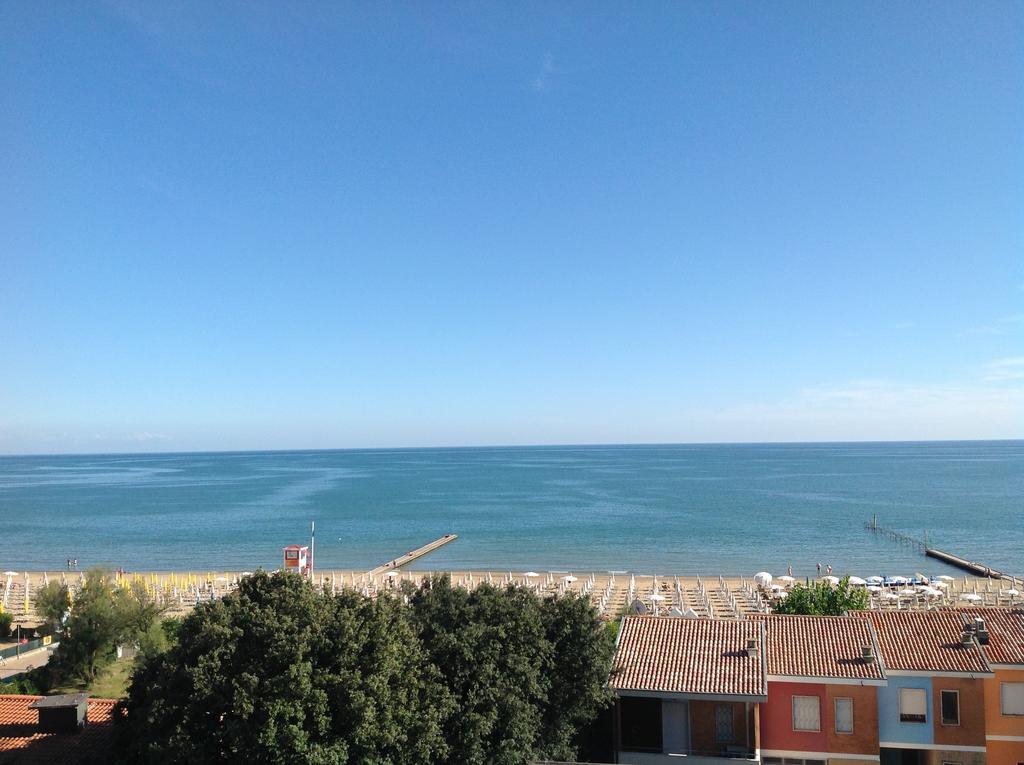 Hotel Nember Lido di Jesolo Ngoại thất bức ảnh